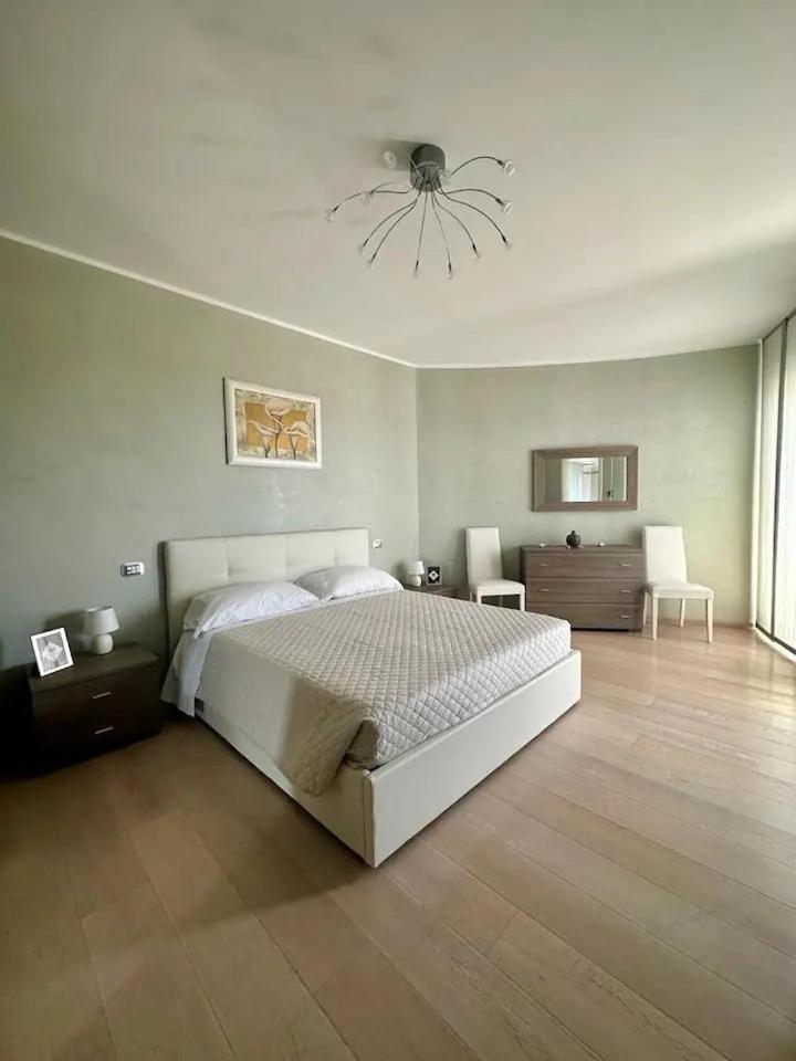 Sigishouse Apartment Fiumicino