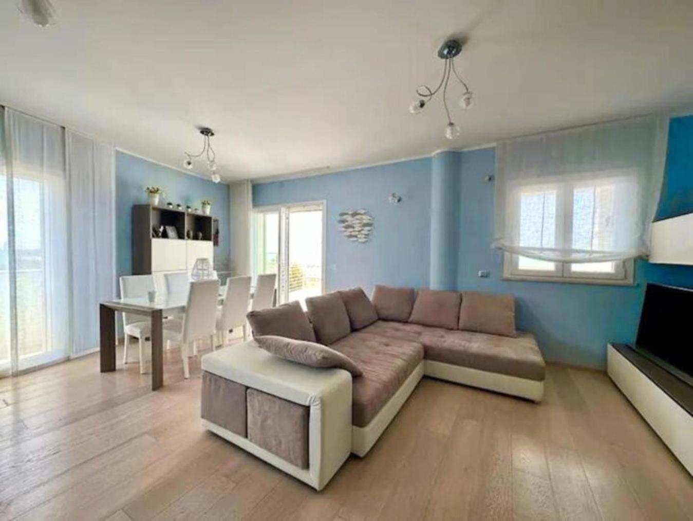 Sigishouse Apartamento *